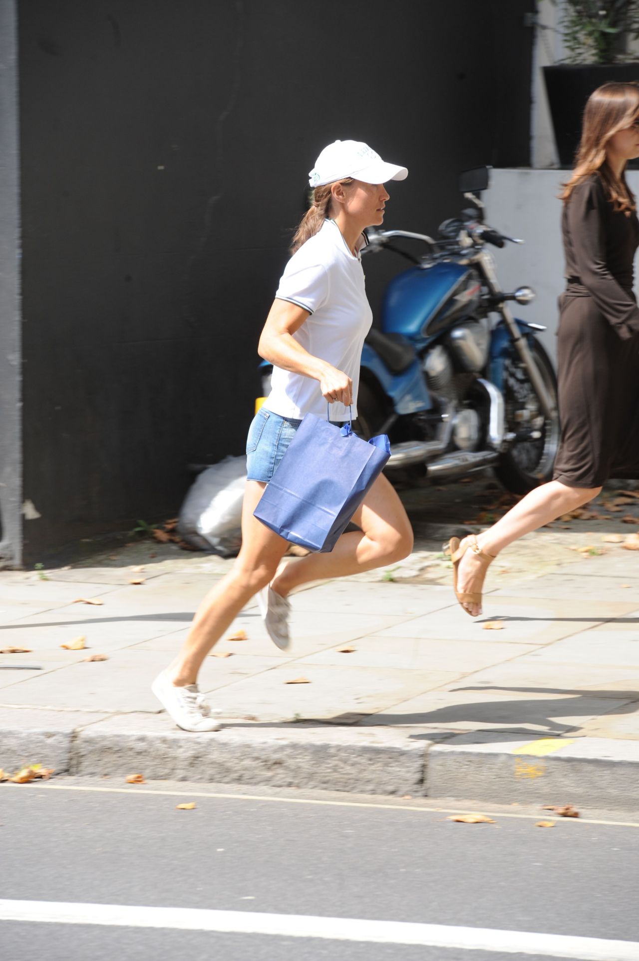 Pippa Middleton Street Style - Kings Road, August 2014 