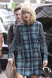 Taylor Swift in a Shirt Dress - Out in New York City - August 2014