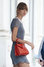Taylor Swift - Leggy - Out in New York City - August 2014