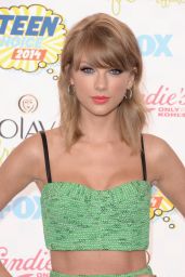 Taylor Swift – Teen Choice Awards 2014 in Los Angeles