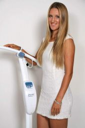 Victoria Azarenka in White Dress - Photoshoot for Philips ZOOM!