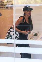 Victoria Beckham Arriving to SoulCycle in Brentwood - August 2014