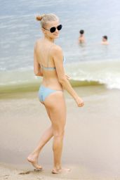 Vita Sidorkina In a Bikini on the Beach In Montauk, MQ - August 2014