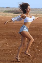 Amanda Cerny Shooting a Video in Aruba - September 2014