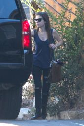 Anna Kendrick - Leaving Her House in Los Angeles - September 2014