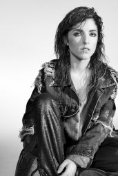 Anna Kendrick - Photoshoot for Remix Magazine September 2014