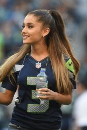 Ariana Grande at Seattle Seahawks Football Game - September 2014