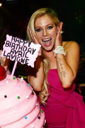 Avril Lavigne - 30th Birthday Party at The Bank in Las Vegas
