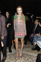 Bella Thorne - Milan Fashion Week - Pucci Show, September 2014