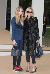 Cara Delevingne and Kate Moss - Burberry Prorsum Show - London Fashion Week, September 2014