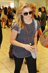 Chloe Moretz Arriving at Toronto Pearson International Airport - September 2014