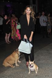 Chrissy Teigen - Celebrates the New Piperlime Collection in Los Angeles