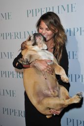 Chrissy Teigen - Celebrates the New Piperlime Collection in Los Angeles