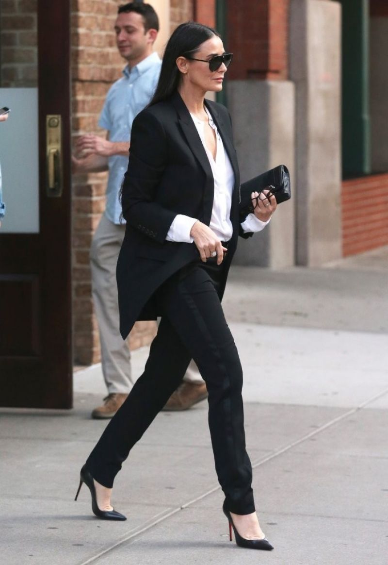 Demi Moore - Out in New york City - September 2014 • CelebMafia