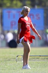 Dianna Agron Dressed as a Cheerleader - 