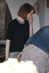 Emma Stone Having Lunch in Venice (Italy) - August 2014