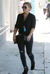 Hilary Duff  Street Style - Shopping in Beverly Hills - September 2014