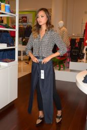 Jamie Chung - Checks out the New Denim Collection in New York City - Sept. 2014