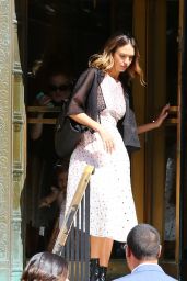 Jessica Alba Style - Out in New York City - September 2014