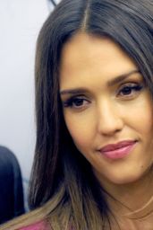 Jessica Alba Unveils Honest Company S Ultra Clean Room In New York City September