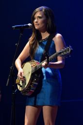 Kacey Musgraves - 2014 ACM Honors in Nashville
