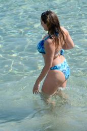 Kelly Brook Bikini Candids - on a Beach in Mykonos (Greece) - September 2014