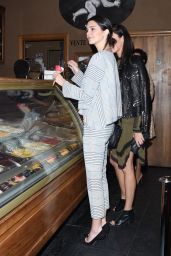 Kendall Jenner at an Ice Cream Shop With Her Mom in Paris - September 2014