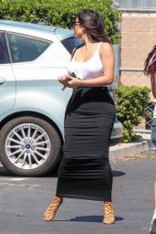 Kim Kardashian - Arriving at the Bunim Murray Production Office in Los Angeles - September 2014