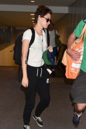 Kristen Stewart at the Airport in Tokyo - September 2014