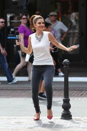 Maria Menounos Filming at The Grove in West Hollywood - Sep 2014