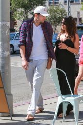 Mila Kunis & Ashton Kutcher Out in Los Angeles - September 2014
