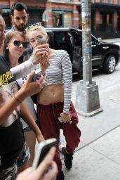 Miley Cyrus Shows Off Her Stomach - Out in New York City - September 2014