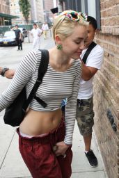 Miley Cyrus Shows Off Her Stomach - Out in New York City - September 2014