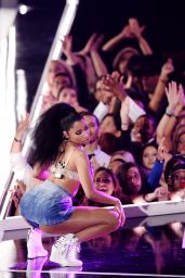 Nicki Minaj Performs at 2014 Fashion Rocks in New York City