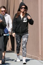 Olivia Wilde With Friends - Head to the Gym For a Workout in New York City - September 2014