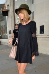 Taylor Swift Out in London - September 2014