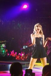 Taylor Swift Performs at Private concert at the Target Center Arena in Minneapolis - September 2014