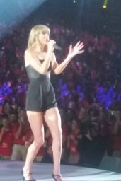 Taylor Swift Performs at Private concert at the Target Center Arena in Minneapolis - September 2014