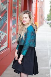 Abigail Breslin - Photoshoot for StyleCaster 2014