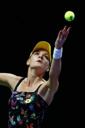 Agnieszka Radwanska – 2014 WTA Finals in Singapore (vs Petra Kvitova)