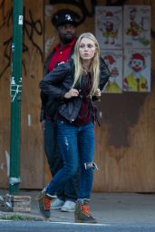 AnnaSophia Robb in Ripped Jeans - Out in New York City, October 2014