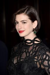 Anne Hathaway – 2014 American Cinematheque Awards in Beverly Hills