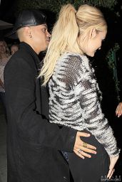 Ashlee Simpson Night Out Style - Arriving at Mr Chow