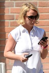 Britney Spears Arriving for a Doctor