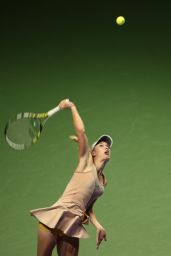 Caroline Wozniacki – 2014 WTA Finals in Singapore (vs Maria Sharapova)