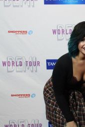 Demi Lovato at her Meet & Greet in Hamilton - October 2014