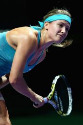 Eugenie Bouchard - 2014 WTA Finals in Singapore (vs Simona Halep)