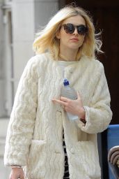 Fearne Cotton Street Style - Out in London, October 2014