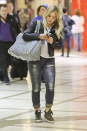 Hilary Duff at LAX Airport - October 2014