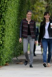 Jennifer Garner - Out With a Friend in Los Angeles, October 2014